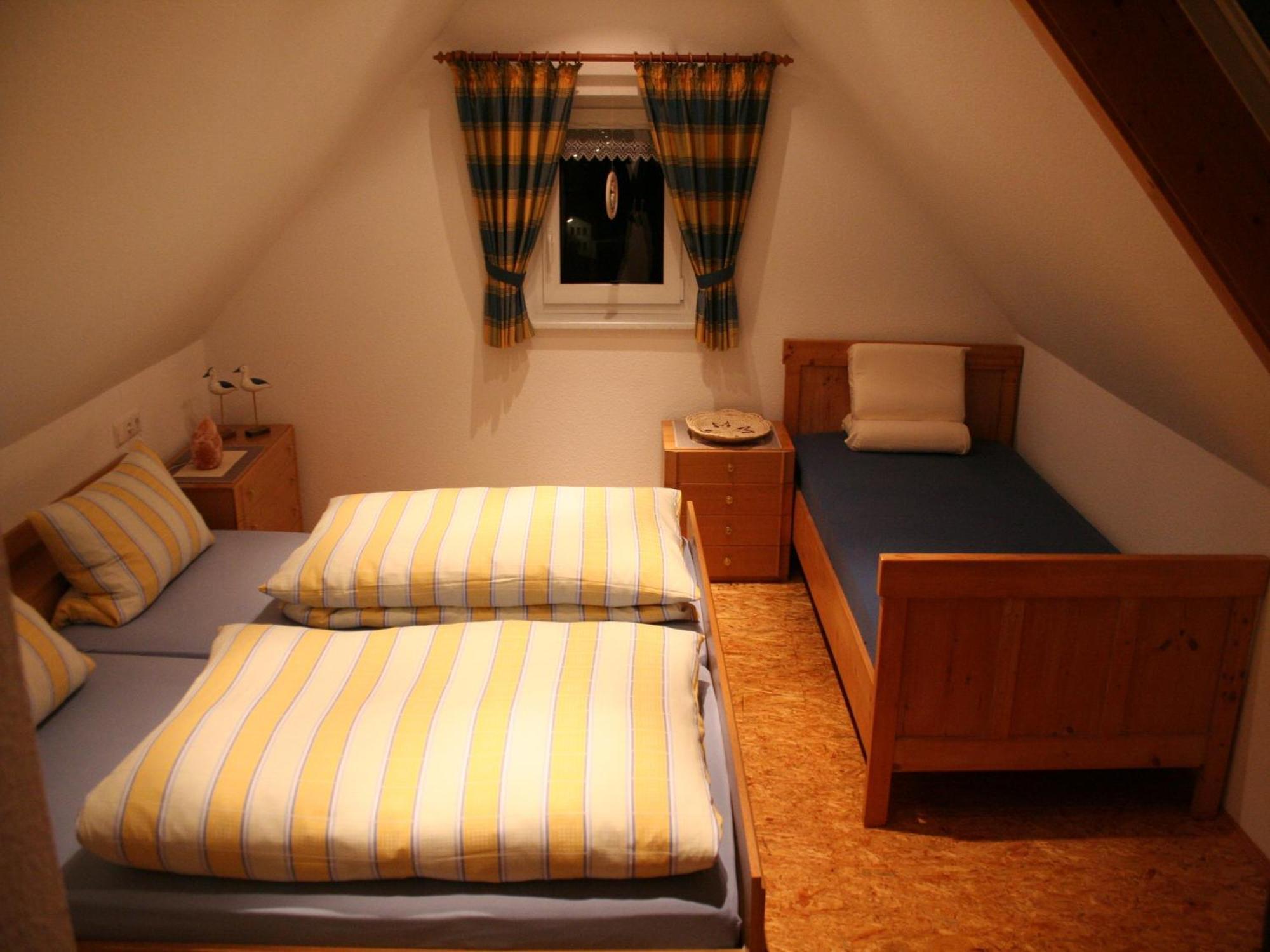 Serene Apartment In Meschede With Balcony Grevenstein 外观 照片