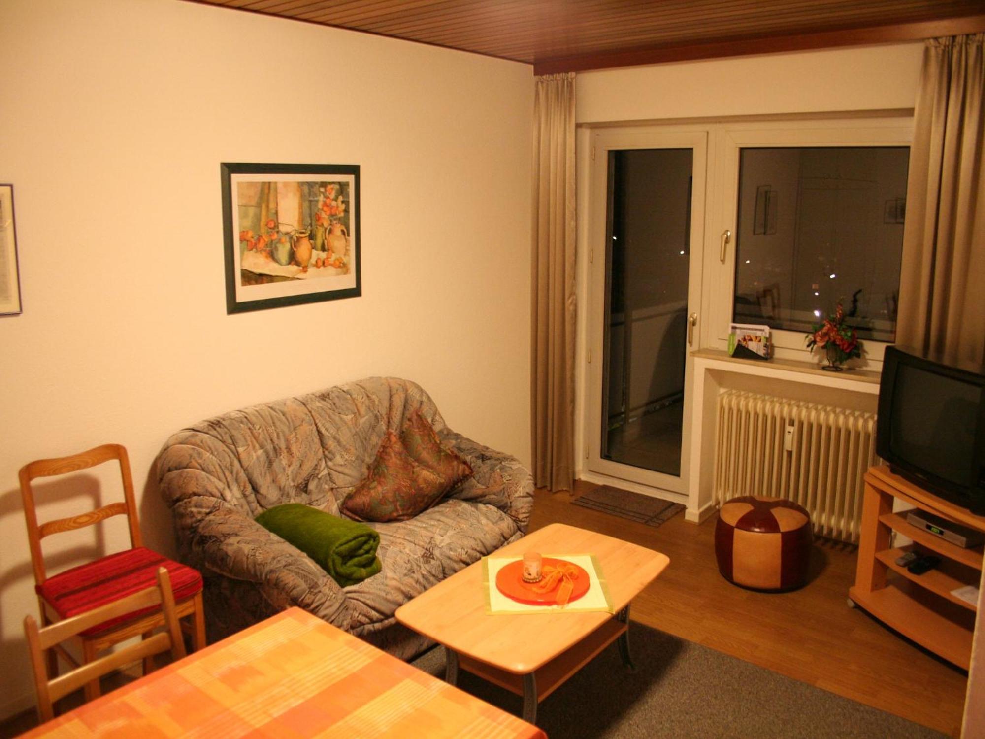 Serene Apartment In Meschede With Balcony Grevenstein 外观 照片